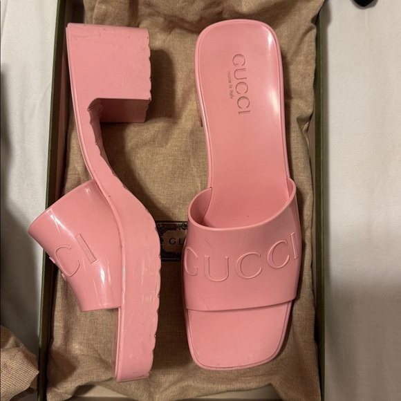 Gucci Rubber Slide Sandal - Picture 3 of 6